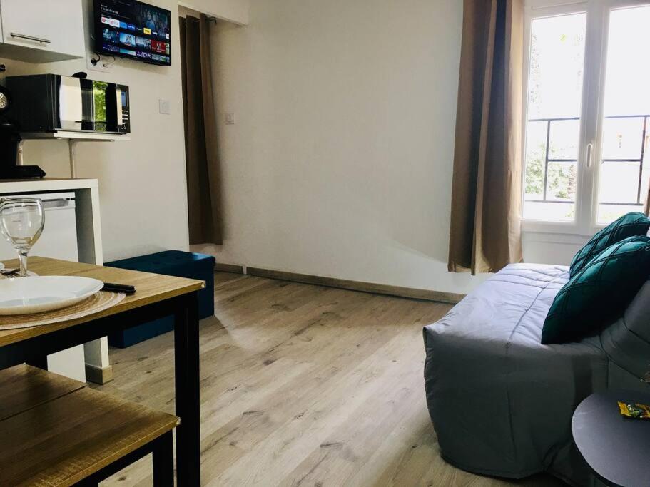 Bleu Lavande 1 - Appartement Cosy Ambiance Village Istres Ngoại thất bức ảnh